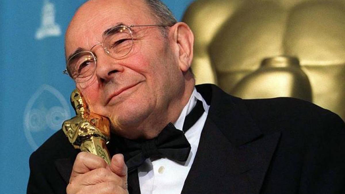 Singin' in the Rain Director Stanley Donen Dies at 94