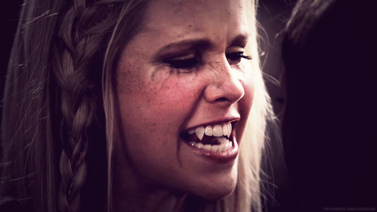 The Originals Rebekah vampire