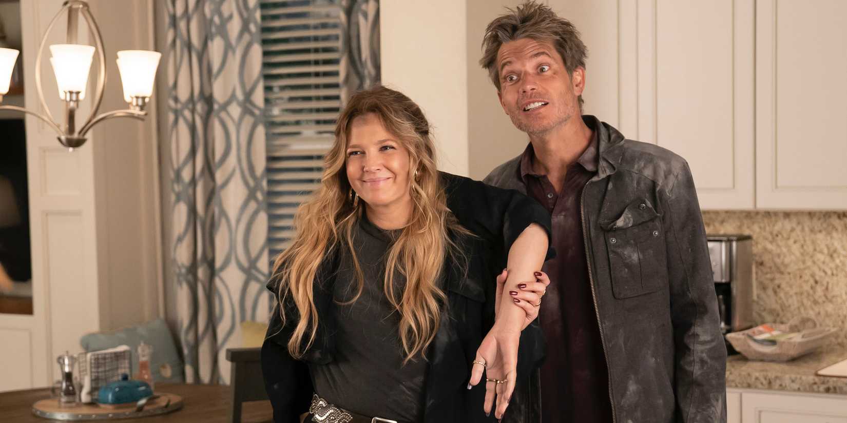 Drew Barrymore Timothy OIyphant Santa Clarita Diet Season 3 Netflix