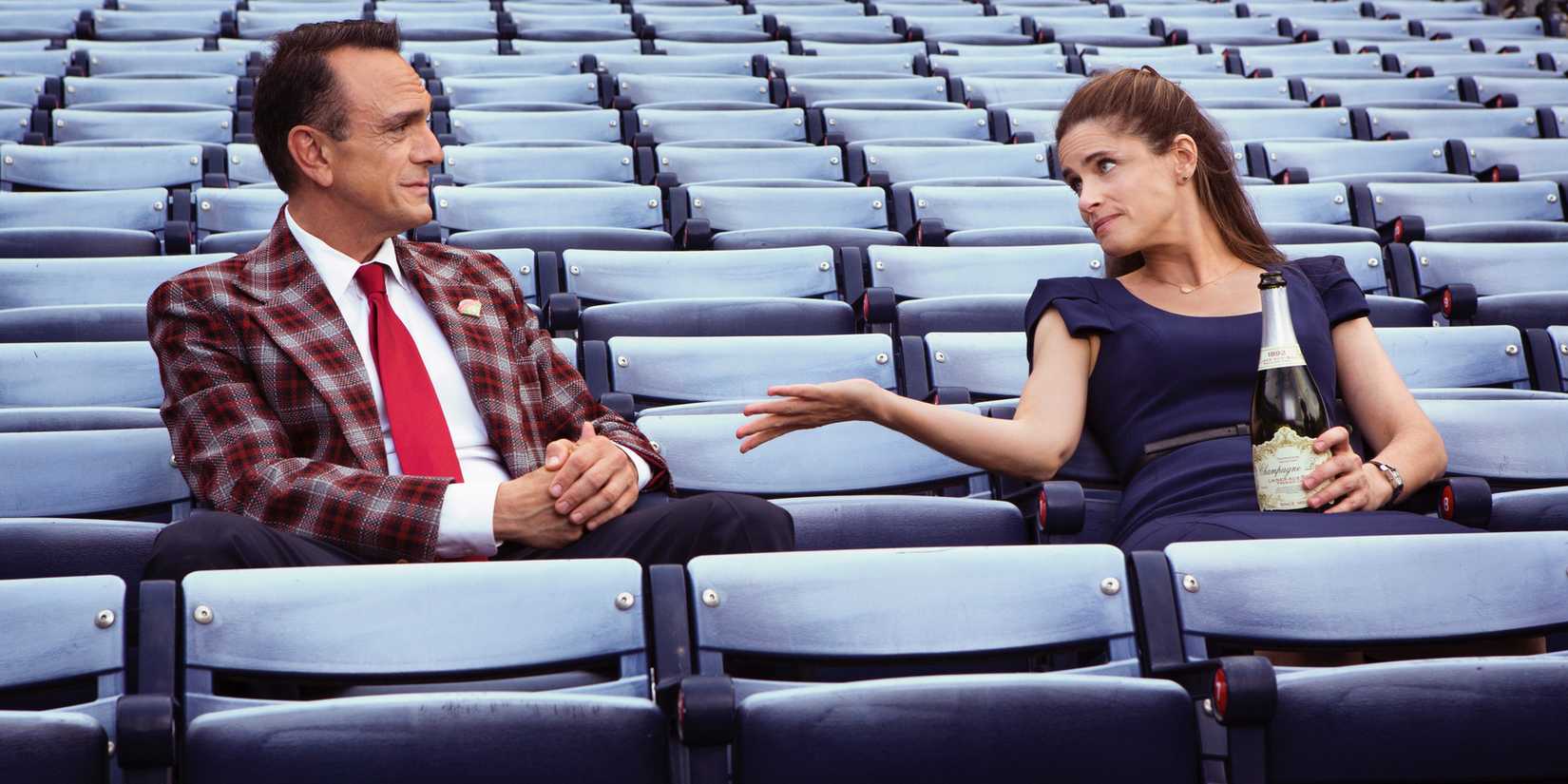 Hank Azaria e Amanda Peet em Brockmire Temporada 3 IFC