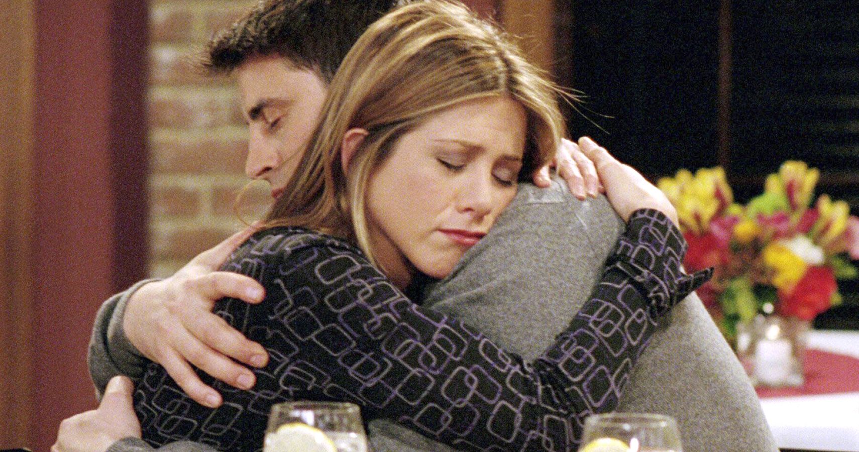 Friends: Joey's 5 Best (And 5 Worst) Relationships | ScreenRant