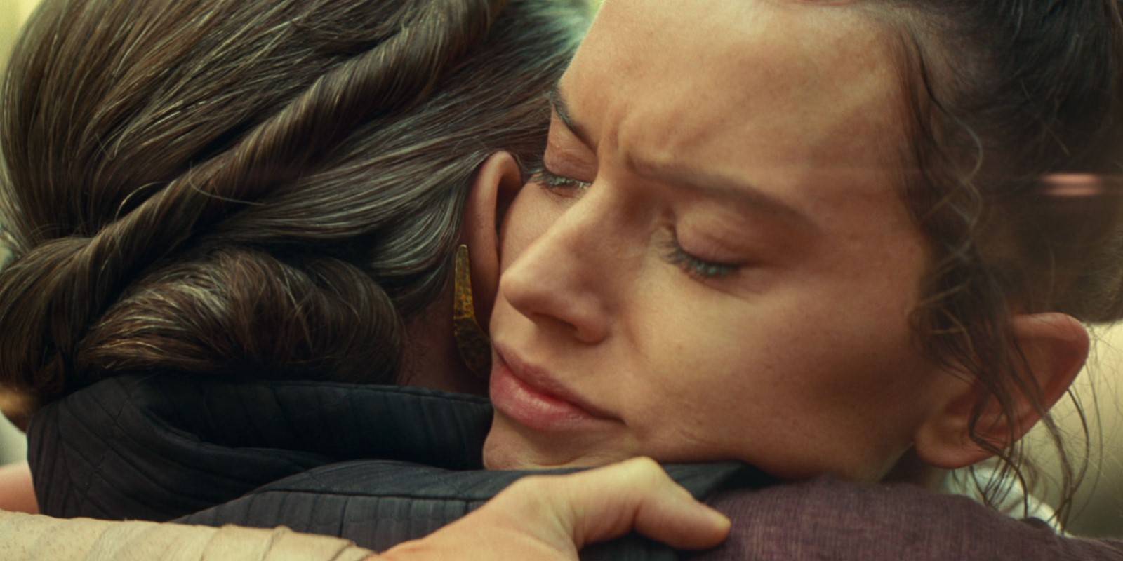 Daisy Ridley Cried Her Eyes Out When Rise of Skywalker Wrapped Filming