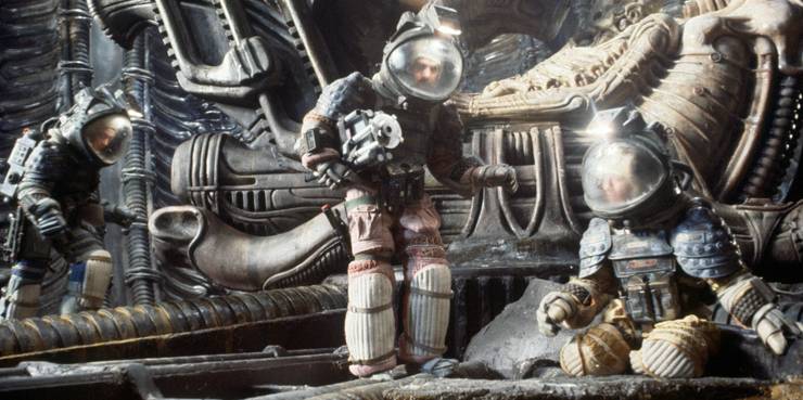 Alien 5 Things The Original Movie Did Better 5 Things That