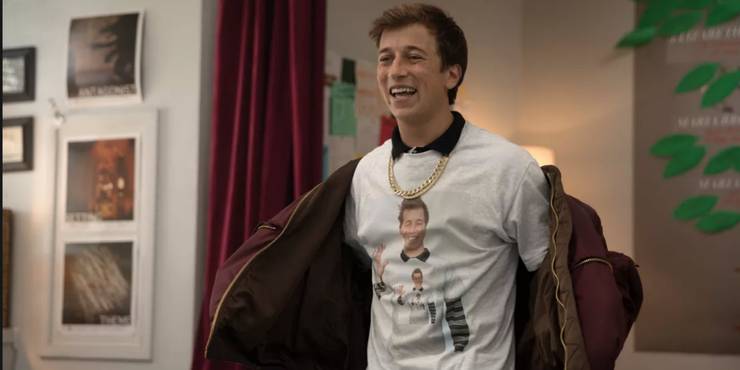 The Myers Briggs Types Of Booksmart Characters Screenrant