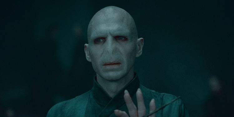 Voldemort-Goblet-of-Fire How Old The Harry Potter Cast Was Compared To Their Characters