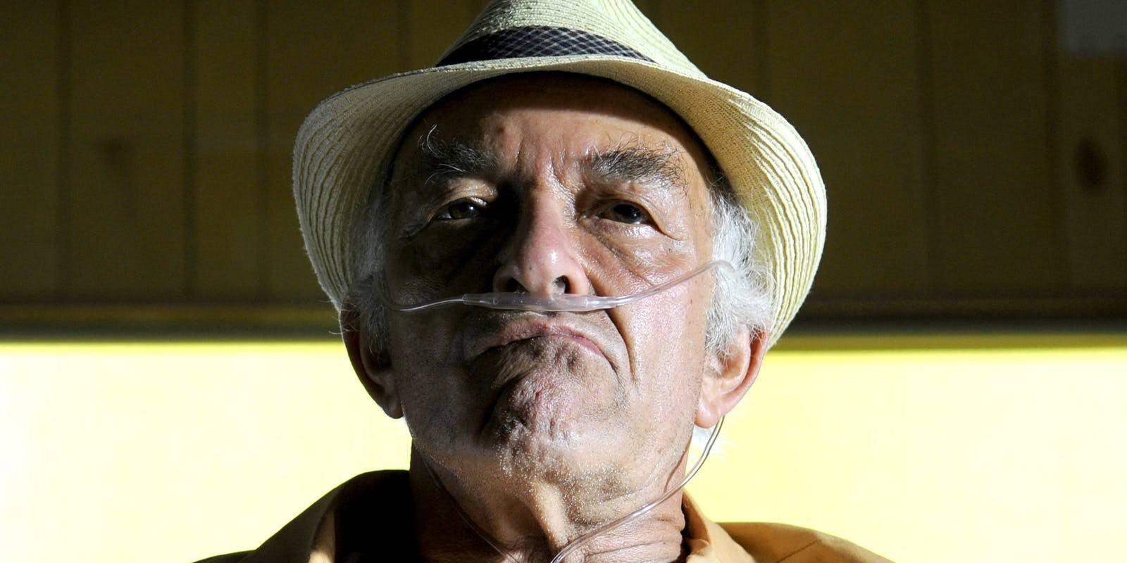 Reaking Rope Hector Salamanca’s Breaking Bad Backstory Revealed In Better Call Saul