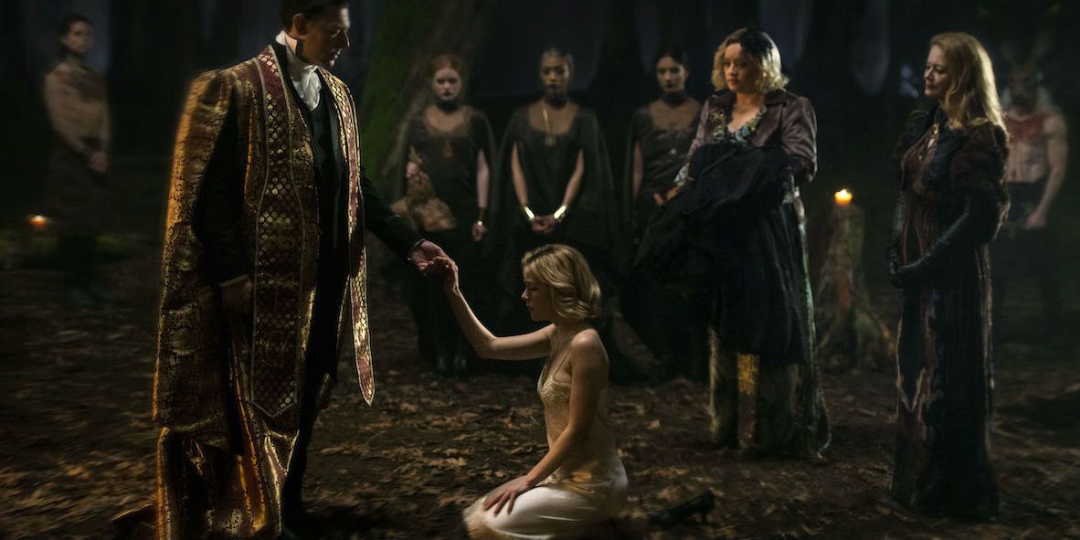 10 Things In The Chilling Adventures Of Sabrina That Creeped Us Out