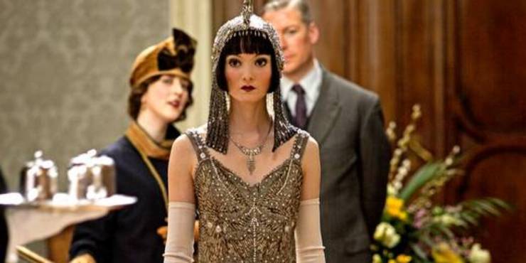 Downton Abbey 10 Hidden Details About The Costumes You Didn T Notice