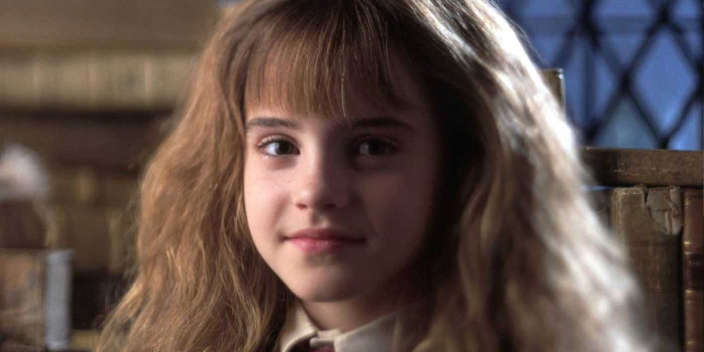2-Hermione-Emma-Watson-books How Old The Harry Potter Cast Was Compared To Their Characters