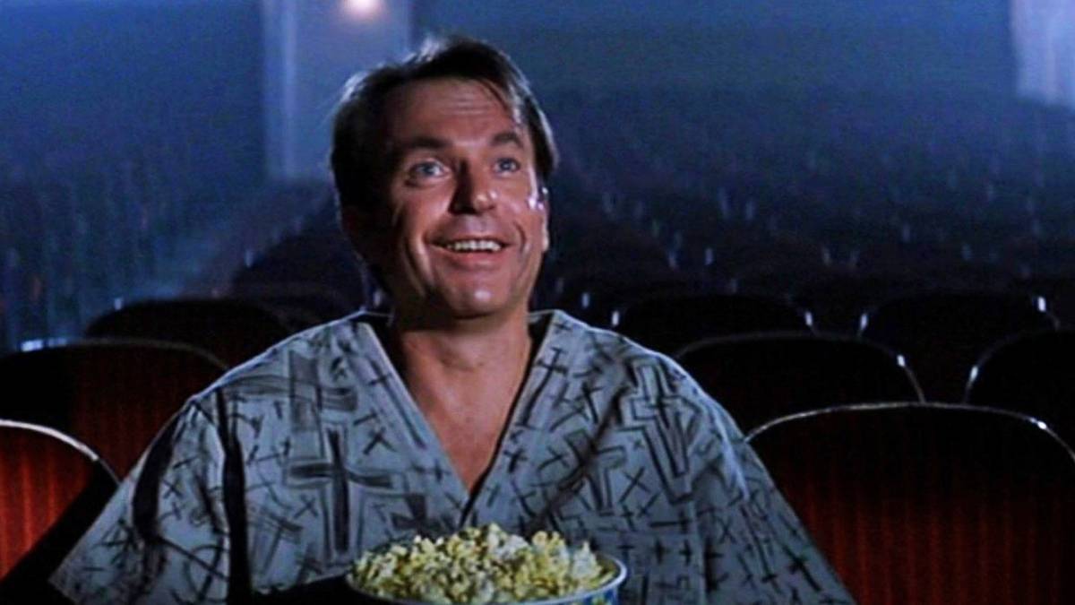Sam-Neill-in-the-Mouth-of-Madness.jpg