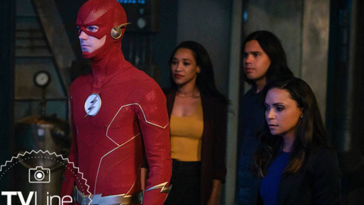 The Flash: Best Look Yet at Barry's Season 6 Costume