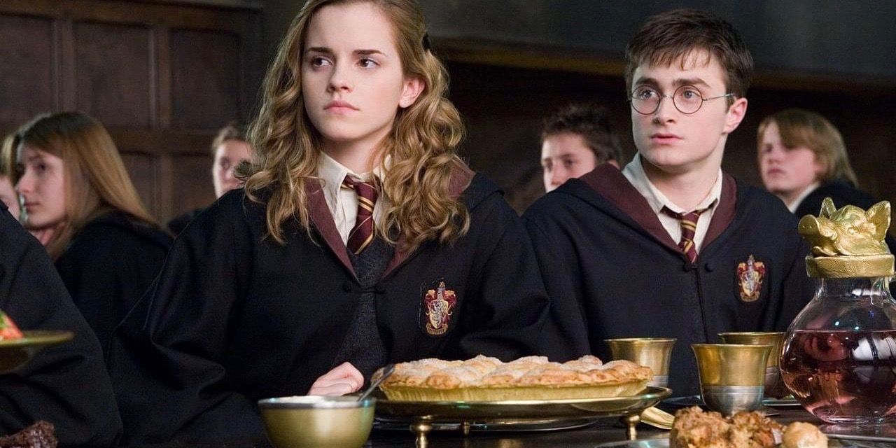 Harry Potter: 10 Things To Know About Daniel Radcliffe & Emma Watson's Friendship