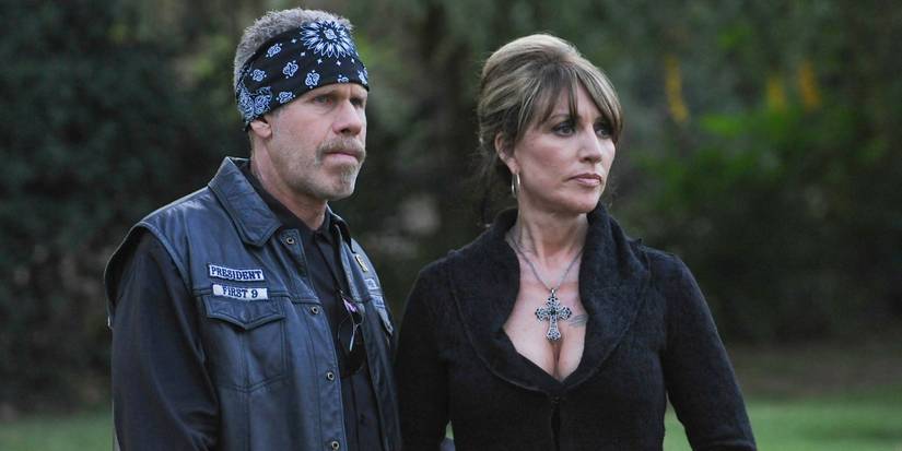 Sons of Anarchy - Gemma and Clay