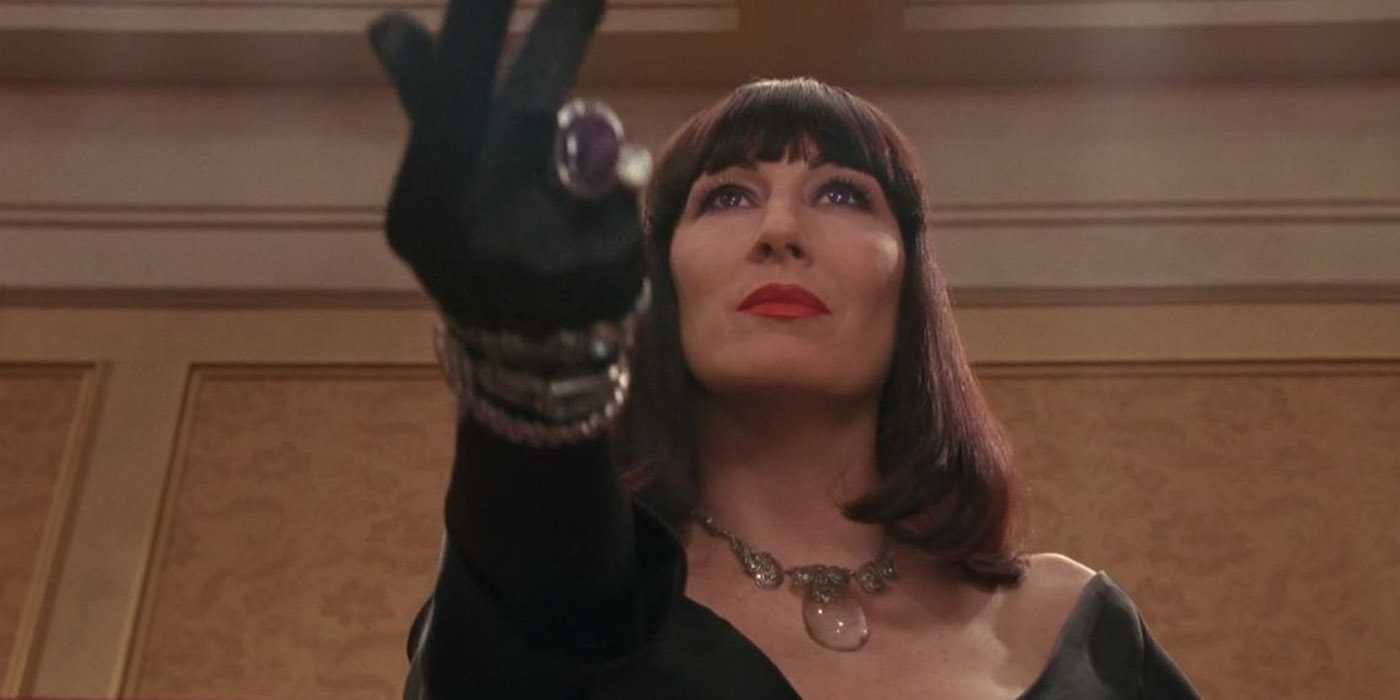 Screencap of The Witches