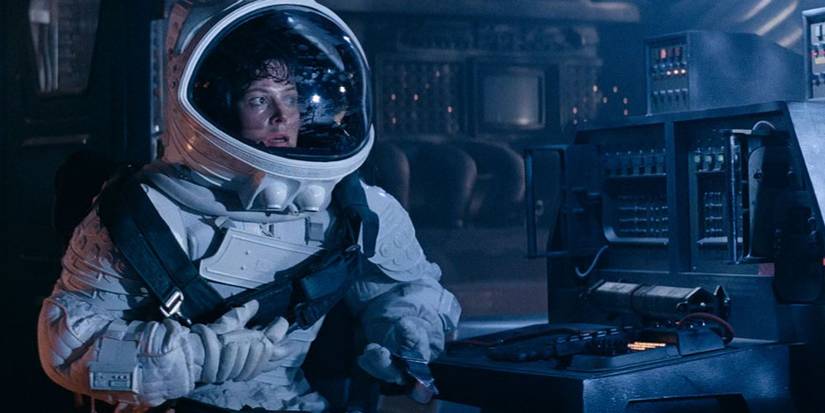 15 Hidden Details Everyone Missed In The Original Alien