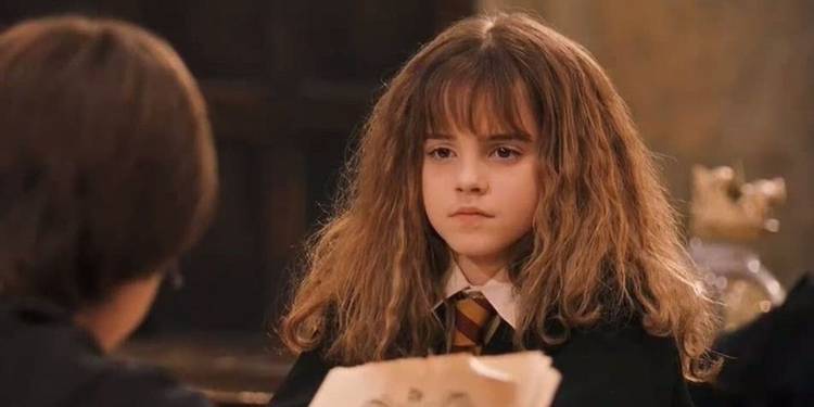 Emma-Watson-as-Hermione-Granger How Old The Harry Potter Cast Was Compared To Their Characters