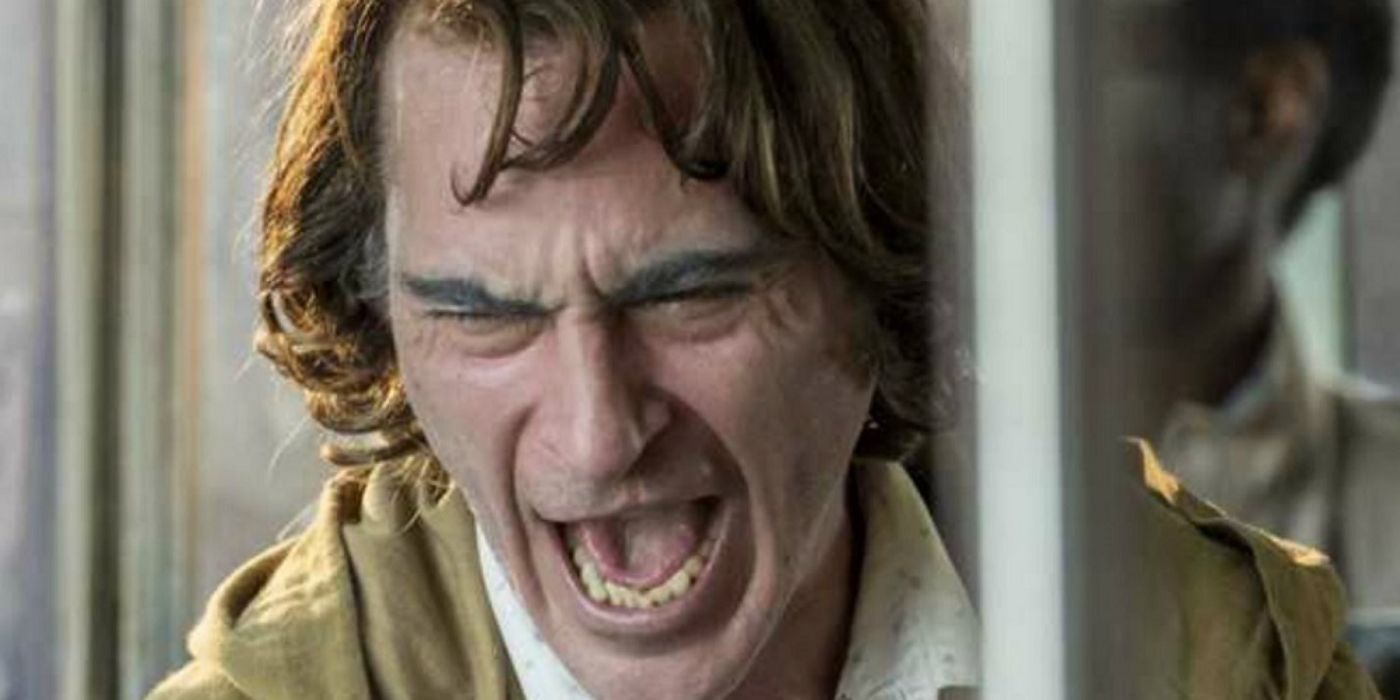 7 Reasons Why Joaquin Phoenix Is The Best Joker (& 7 Why It Will Always Be Heath Ledger)