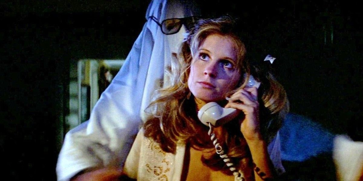 Halloween (1978) 10 Most Terrifying Scenes We Cant Stop Thinking About