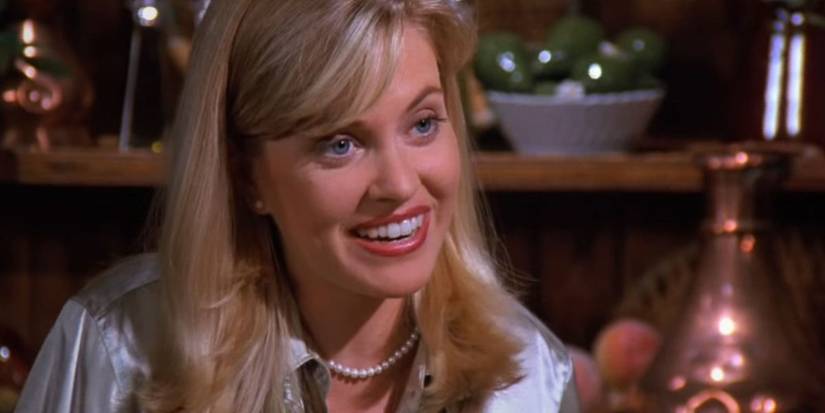 Seinfeld: 10 Hidden Details Everyone Completely Missed