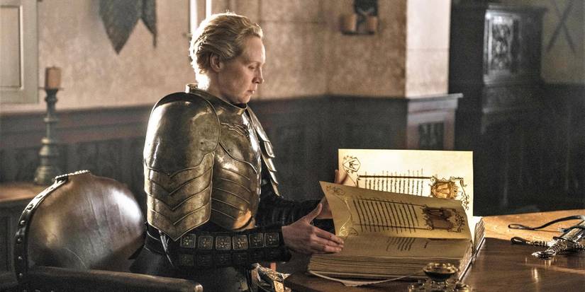 Game of Thrones: 10 Hidden Details About Brienne of Tarth's Costume You  Didn't Notice