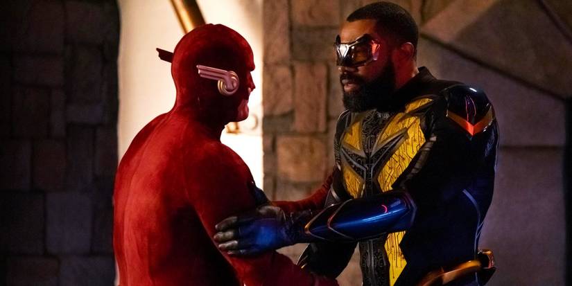 Earth-90's Flash meets Black Lightning during Crisis on Infinite Earths