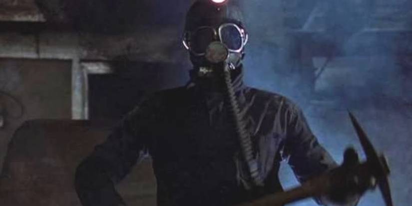 10 Of The Scariest Masked Horror Movie Maniacs, Ranked