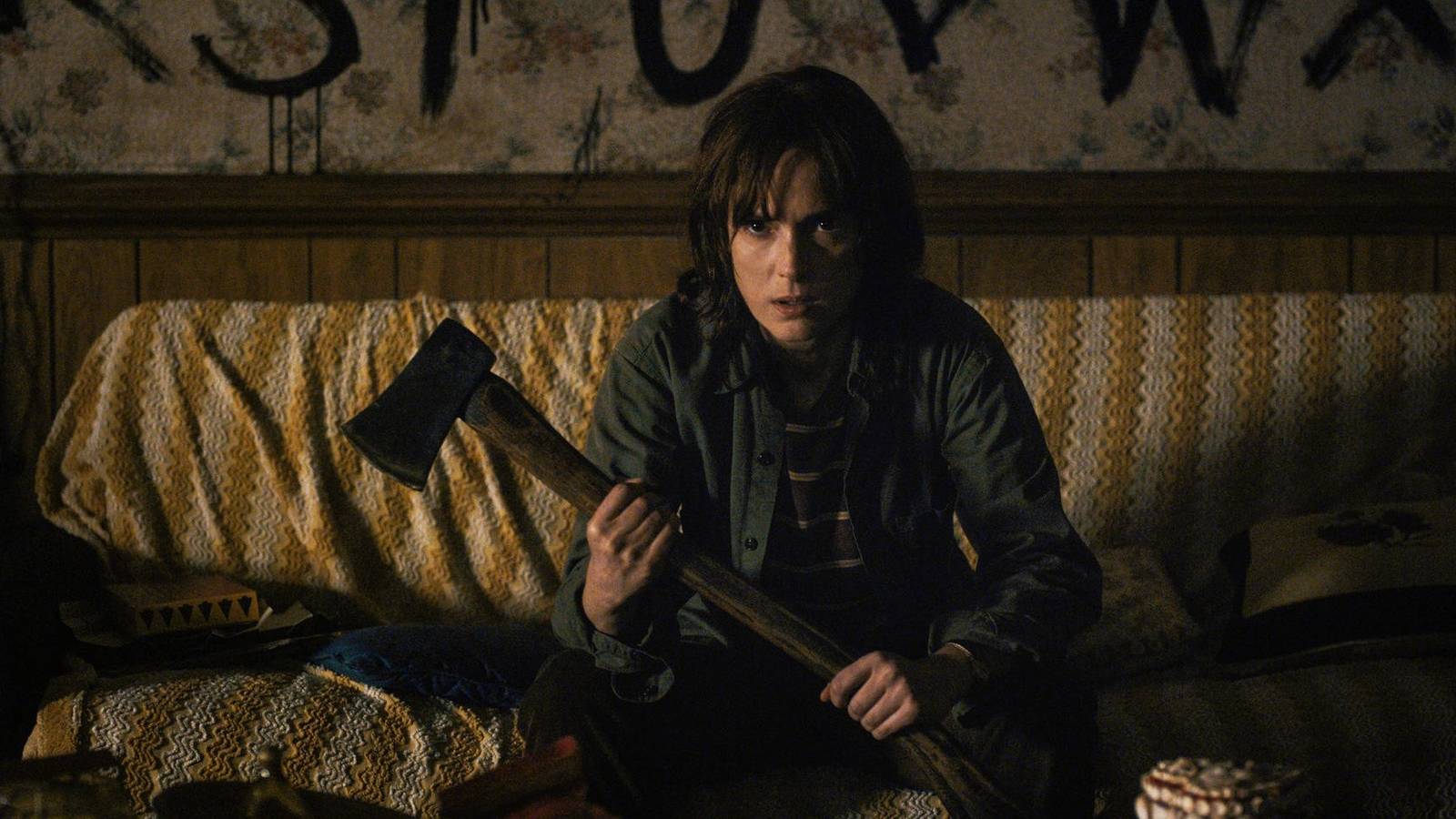 Stranger Things: 5 Times Joyce Byers Was A Genius (& 5 Times She