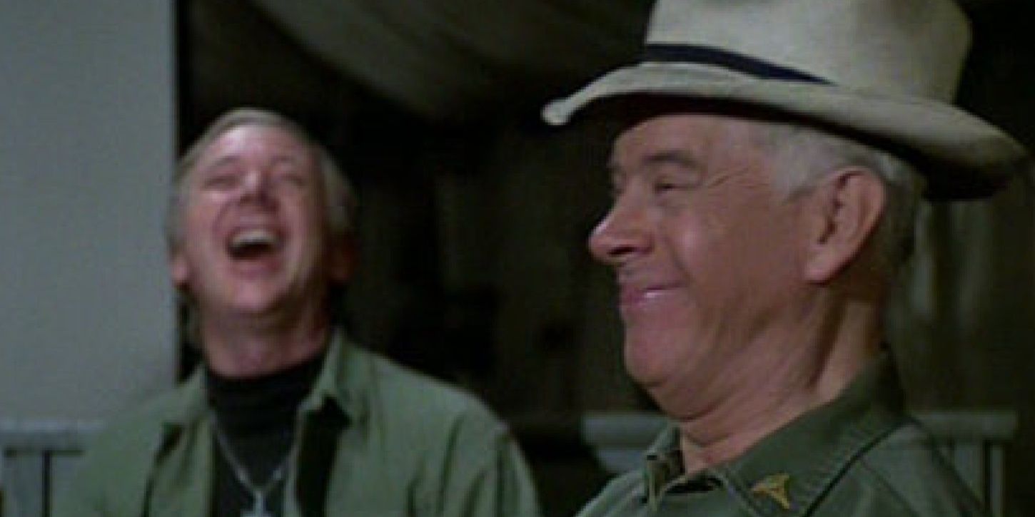 10 Funniest Episodes Of MASH