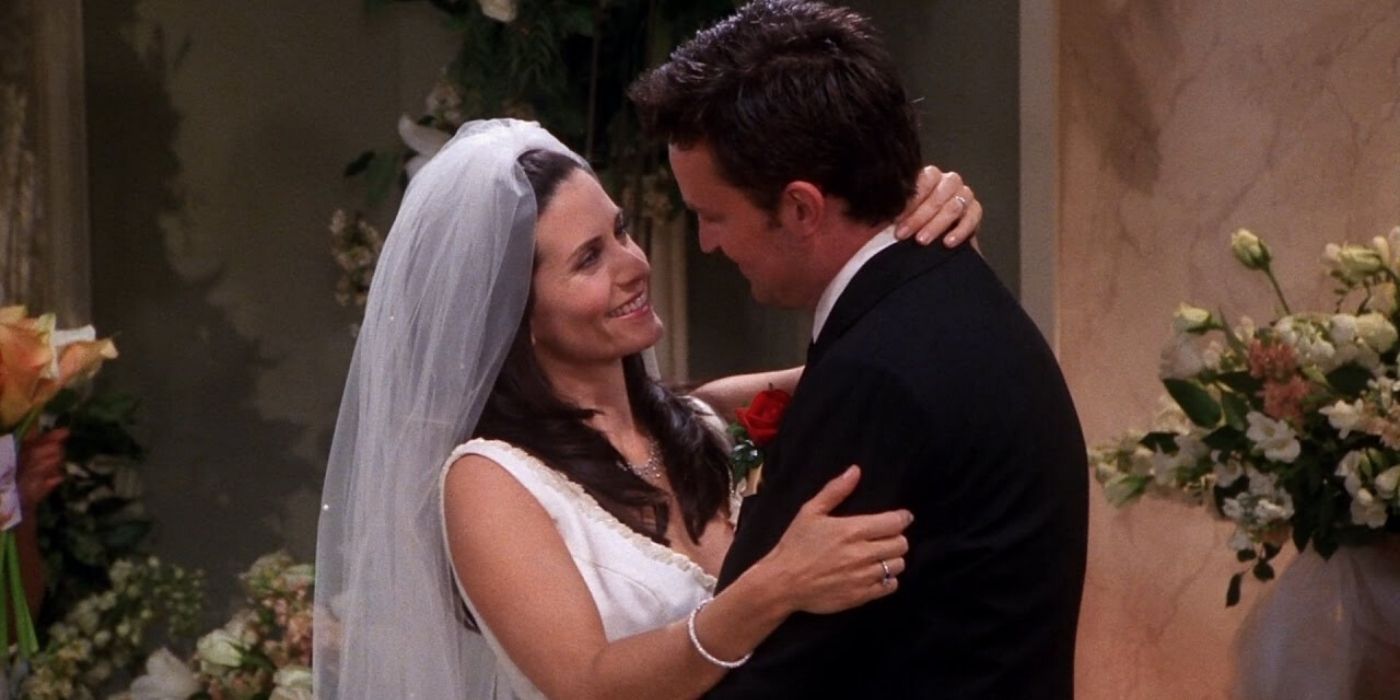 10 Biggest Ways Friends Changed Between Season 1 & The Final Episode