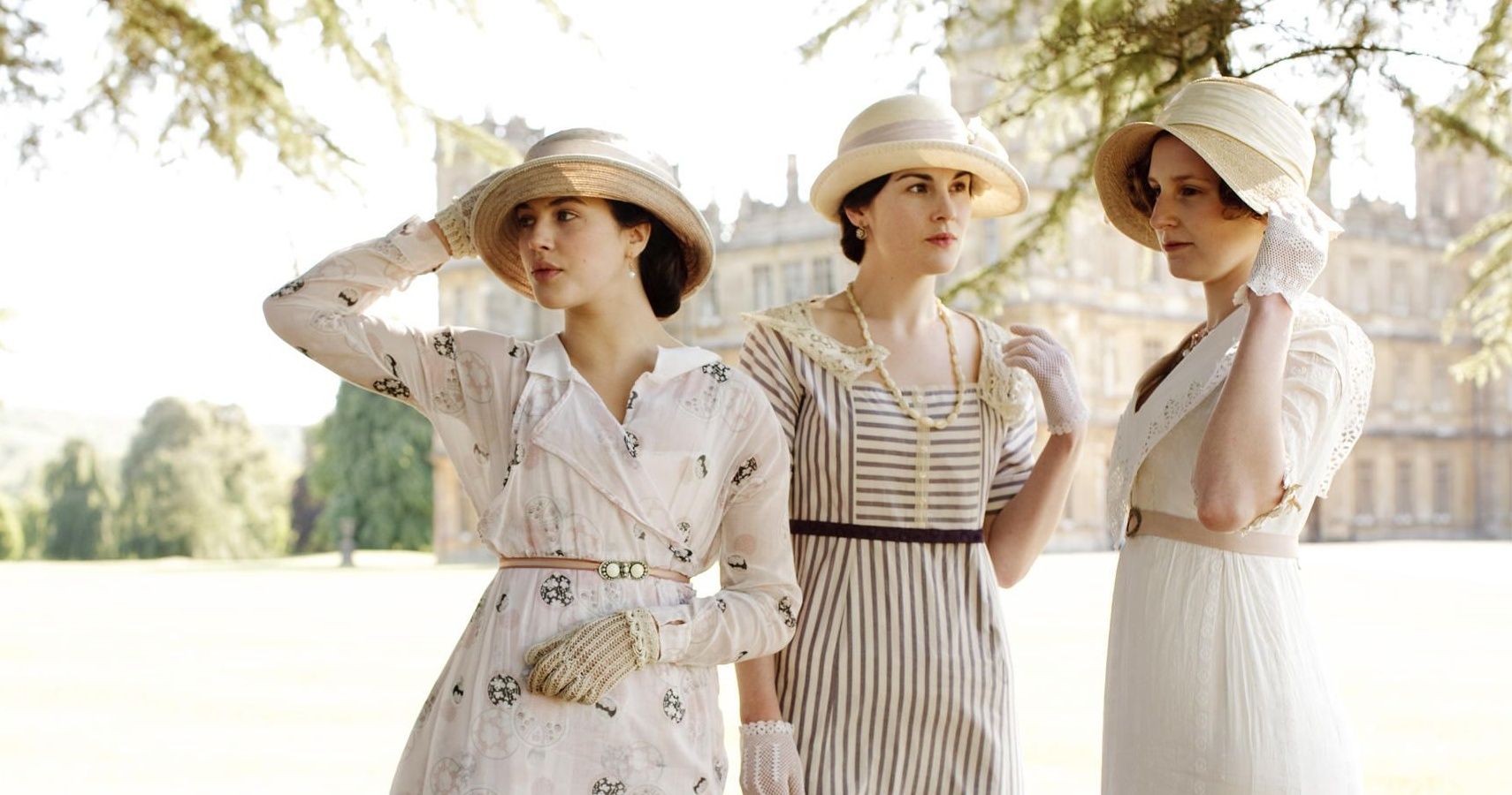 Downton Abbey: 10 Best Outfits, Ranked