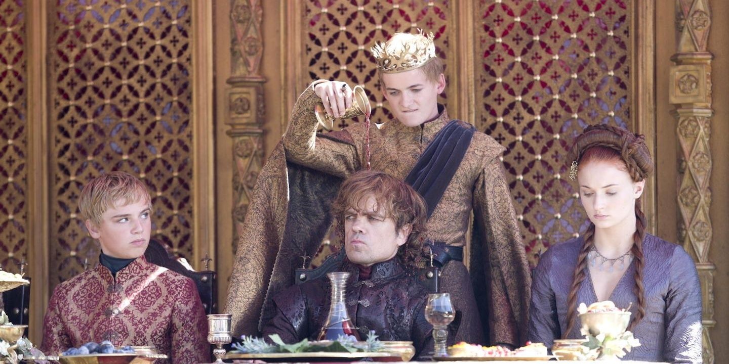 Game of Thrones 5 Reasons Joffrey Was The Worst Villain (& 5 It Was Ramsay)