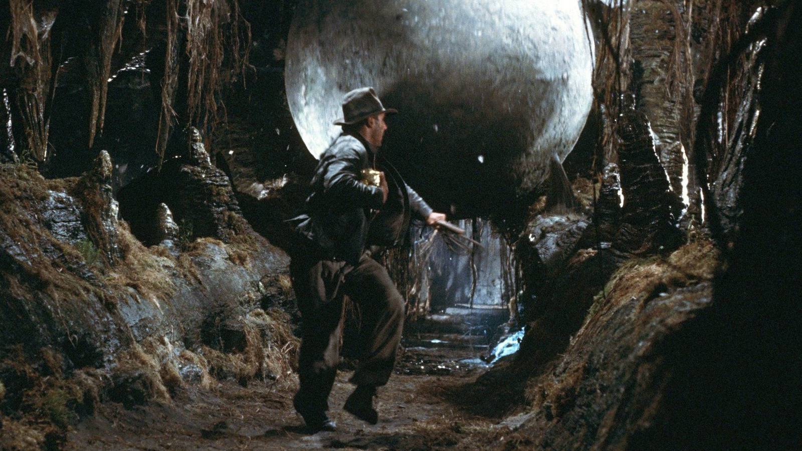 10 Greatest Action Sequences In The Indiana Jones Franchise