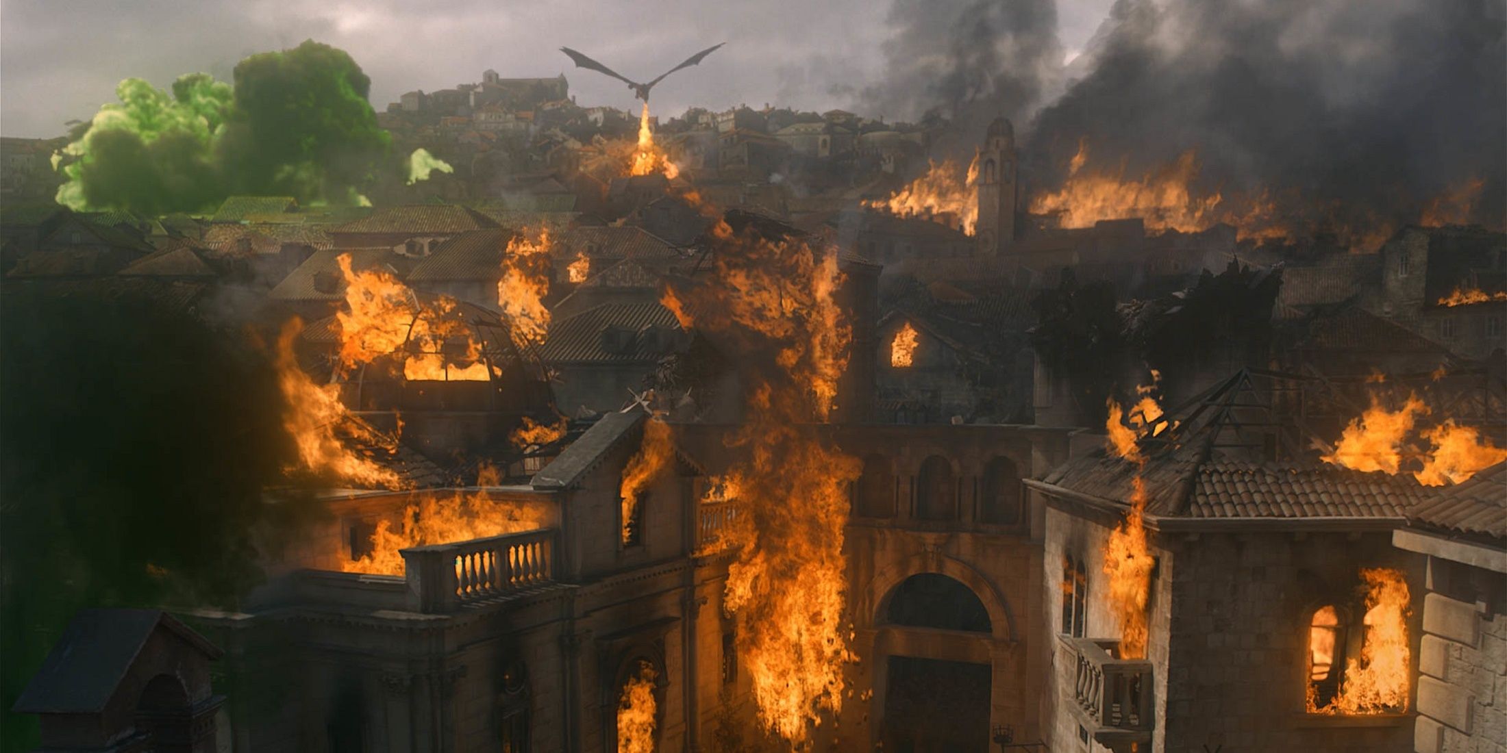 Daenerys y Drogon destruyen Desembarco del Rey en el episodio 5 de la temporada 8 de Juego de Tronos. "llamadas"