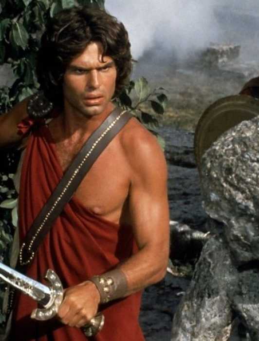 Riddler Named DC Universe's First Modern Supervillain in New History #2