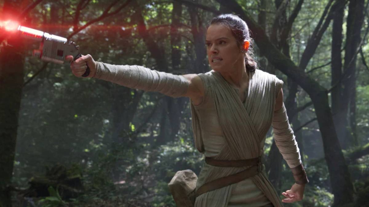 Rise of Skywalker Concept Art Shows Detailed Look at Rey's Blaster