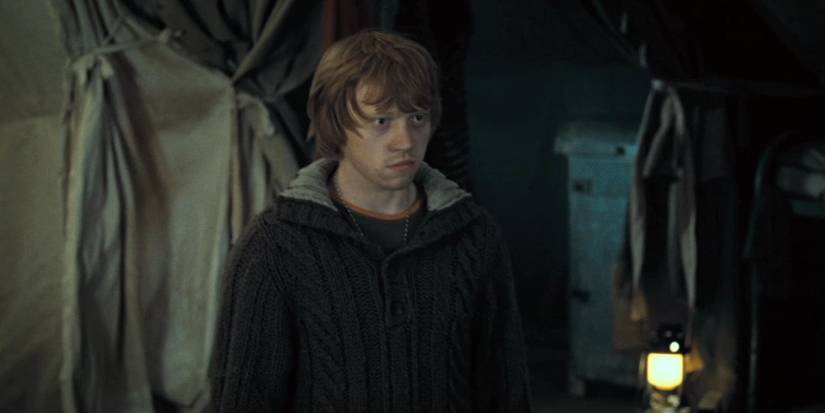 Ron Standing Harry Potter: 9 Characters Who Should Have Died In The Battle Of Hogwarts