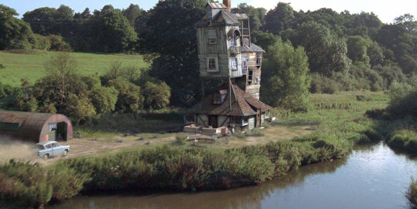 Harry Potter: 10 Hidden Details You Didn't Realize About The Burrow