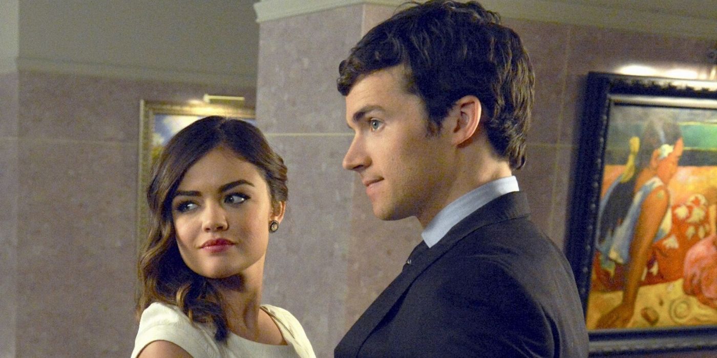 Why Pretty Little Liars' Ezra & Aria Didn't Adopt Imogen's Baby In Summer School Explained By Showrunner