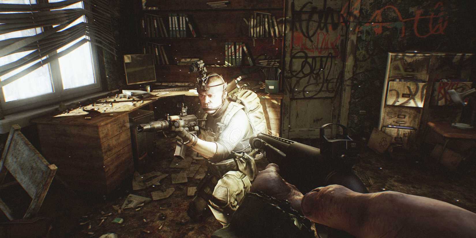 A player pointing a gun at a man in Escape from Tarkov.