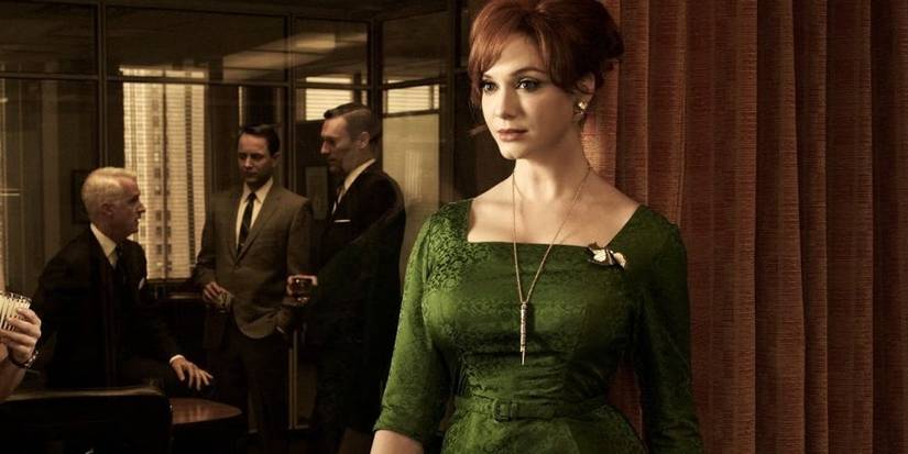 Mad Men: 10 Hidden Details About Joan's Costume You Didn't Notice Mad Men: 10 Hidden Details About Joan's Costume You Didn't Notice