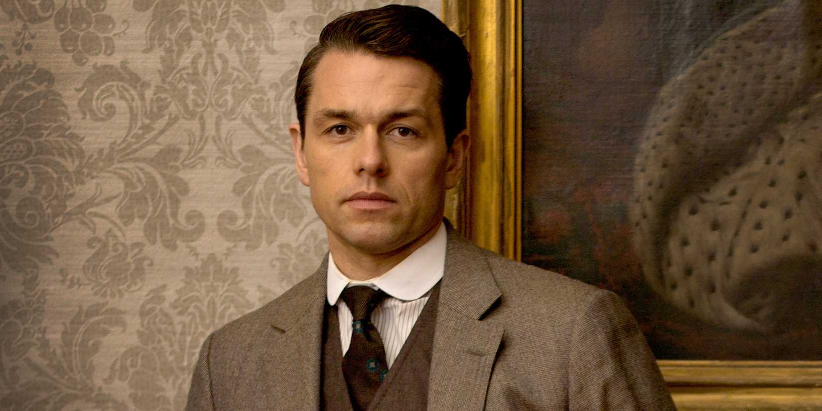 julian ovenden Cropped