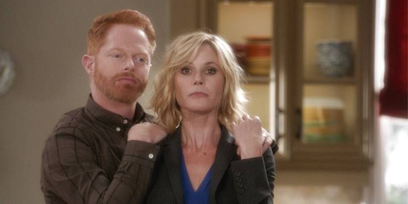 Modern Family: 10 Times Claire Was Toxic