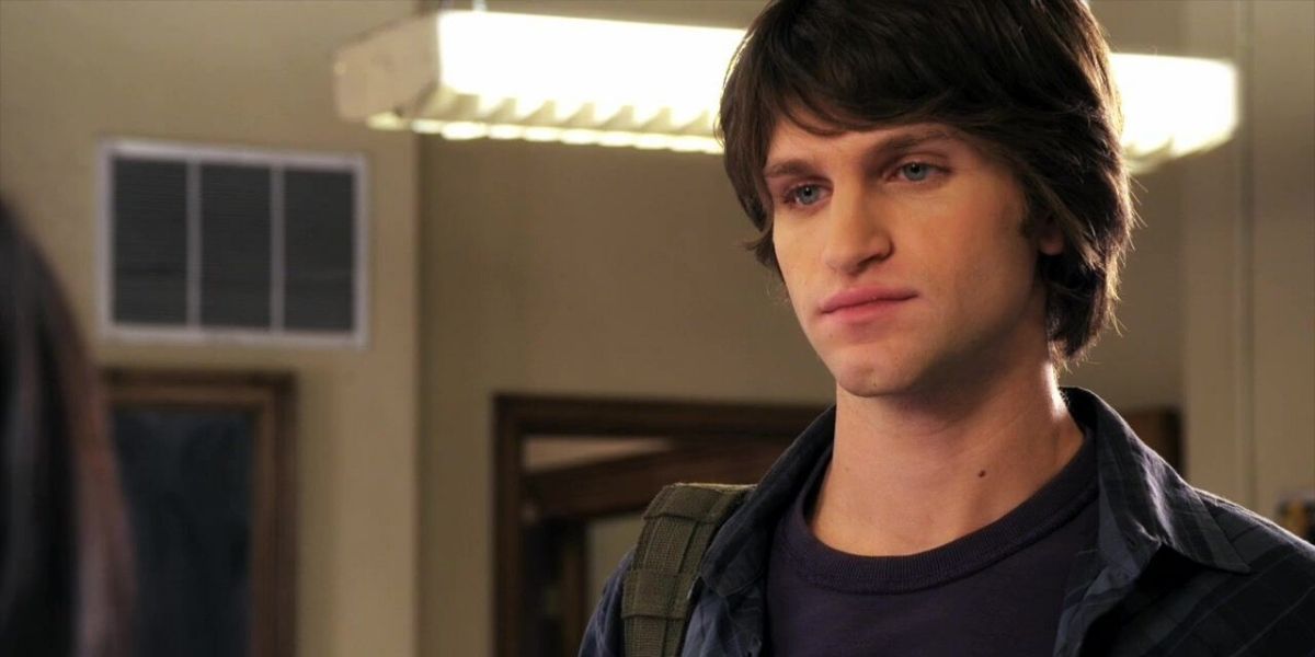 Pretty Little Liars Main Characters Ranked From Most To Least Likely To Die In A Horror Movie