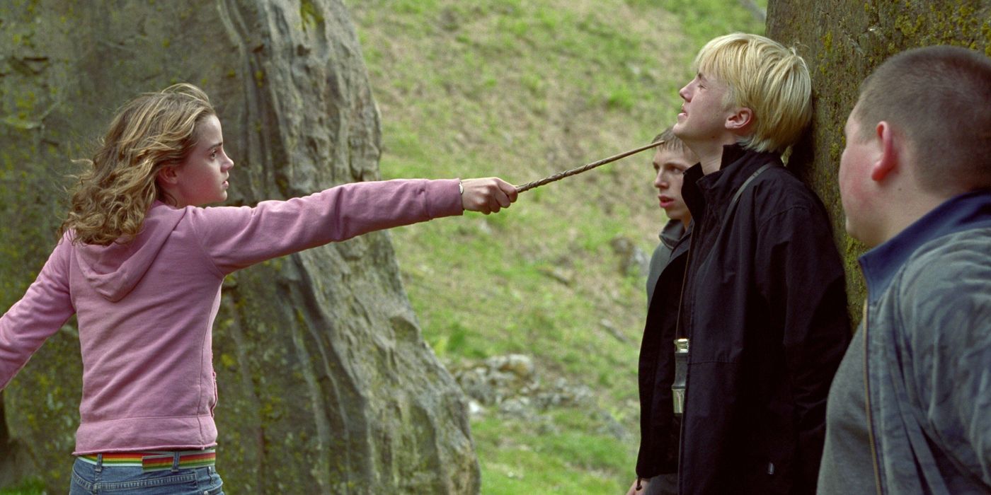 Harry Potter 5 Reasons Draco Malfoy Is A Coward (& 5 He’s Misunderstood)