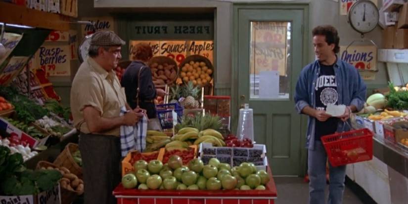 Seinfeld: 10 Most Iconic Foods On The Show