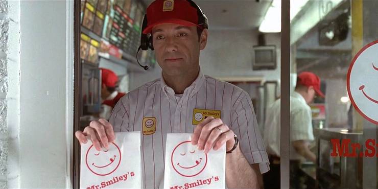 It S Just A Couch 10 Behind The Scenes Facts About American Beauty