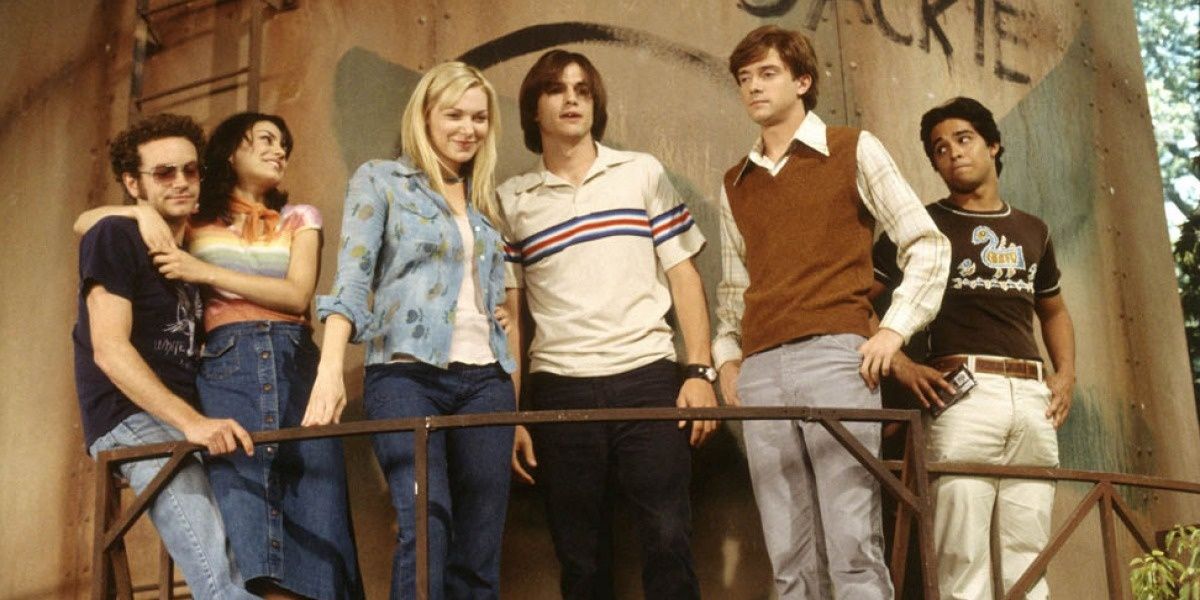 That 70s Show Cast Water Tower Cropped