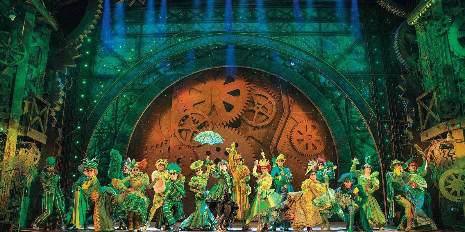 Wicked's Extended Run Time Means The 2024 Movie Could Incorporate The Best Part Of The Book That The Musical Ignored