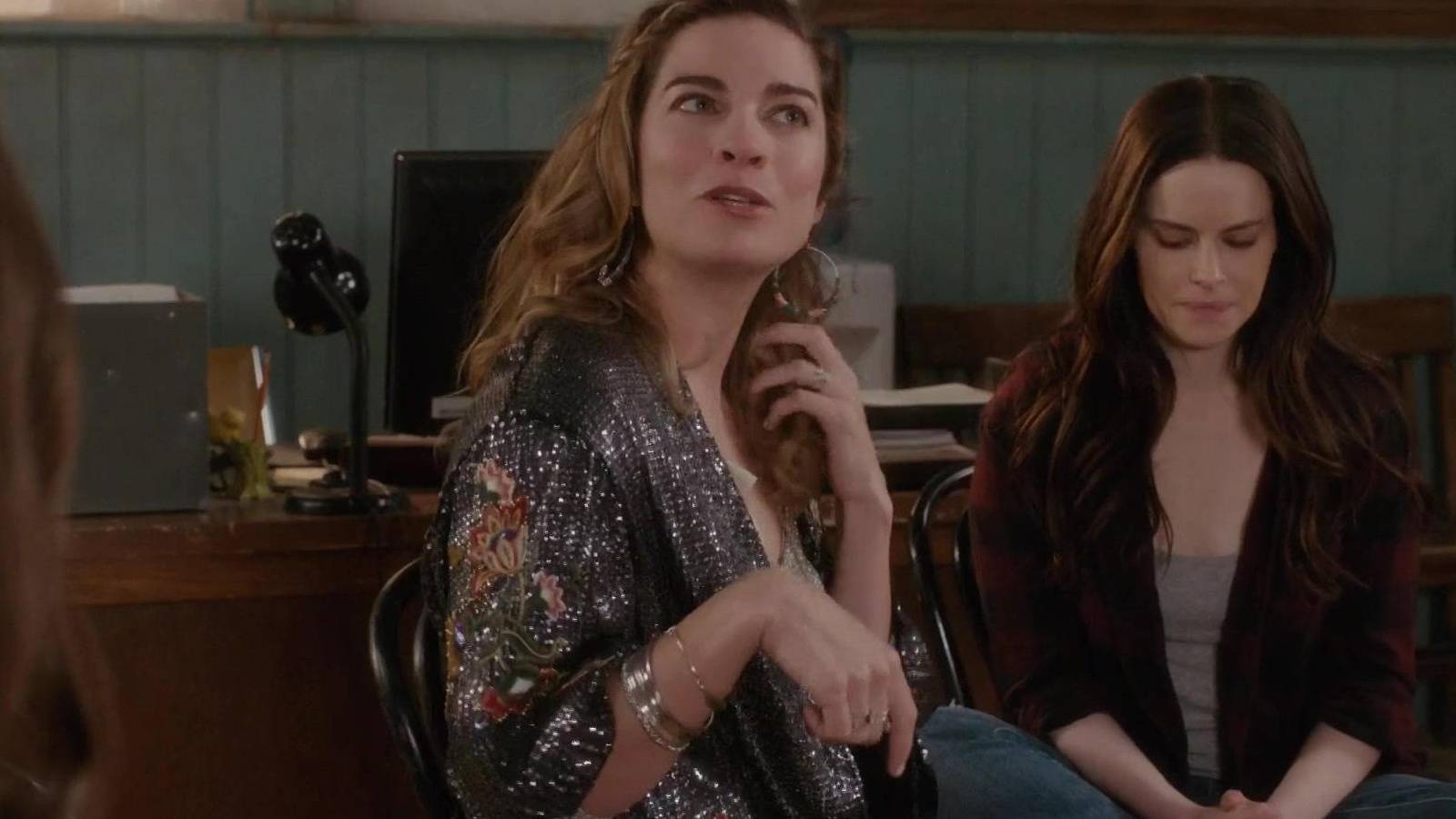 Schitt's Creek: Alexis' 10 Best Outfits, Ranked Schitt's Creek: Alexis' 10 Best Outfits, Ranked