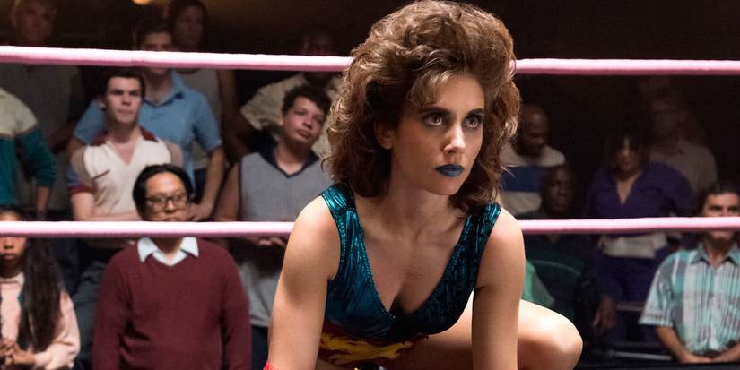 Alison Brie como Ruth em GLOW